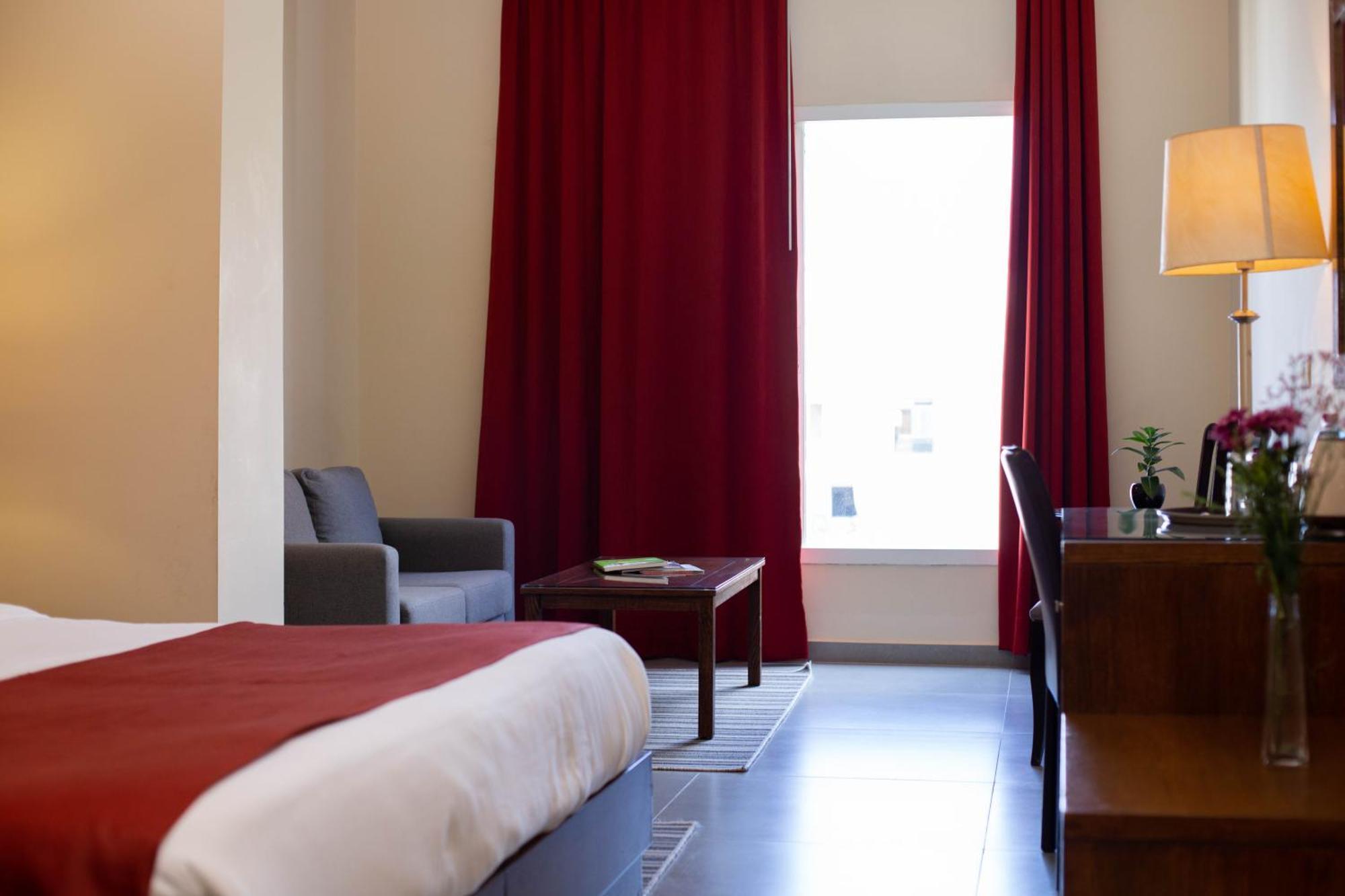 Cosmopolitan Hotel Bejrút Kültér fotó